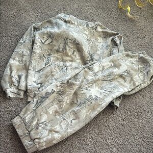 Camouflage Sweatshirt and Joggers Set